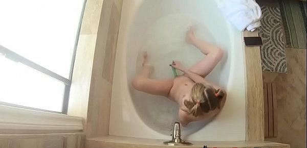  Sneaky Bro Spies On Stepsis Hannah Hays Masturbating In The Bathtub